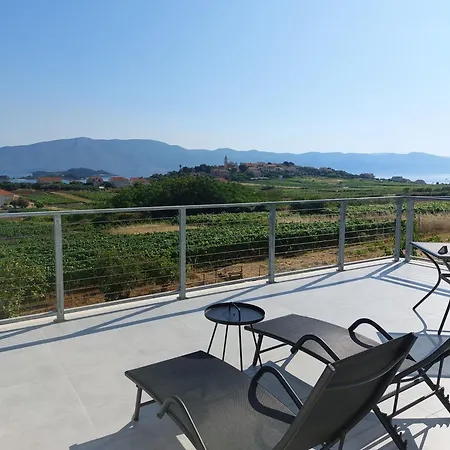 Apartman The White House *