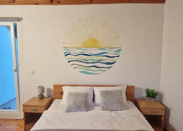 The White House Lumbarda