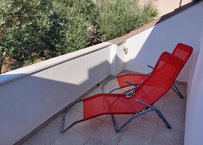 The White House Lumbarda