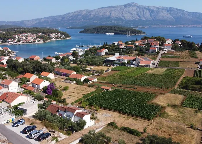 Lejlighed The White House Lumbarda